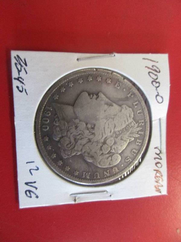 1900-0 MORGAN DOLLAR COIN