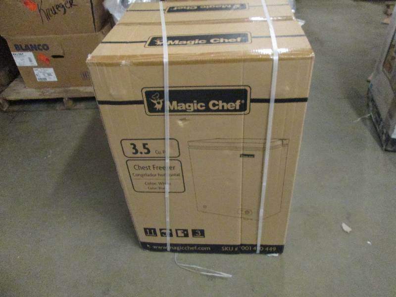 Magic Chef 3.5 cu. ft. Chest Freeze...