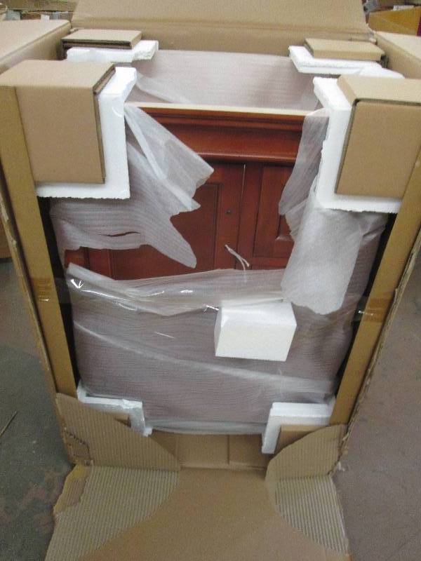 Naples vanity 24x18 looks new ...