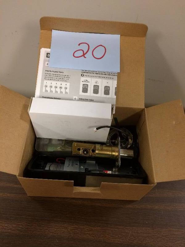 lot 20 image: Powerbolt 2 Touchpad Keyless entry