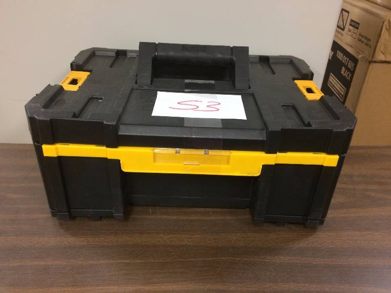 lot 53 image: Dewalt TSTAK 17.25 in. 3-Compartment Deep Drawer Stackable Unit Small Parts Organizer