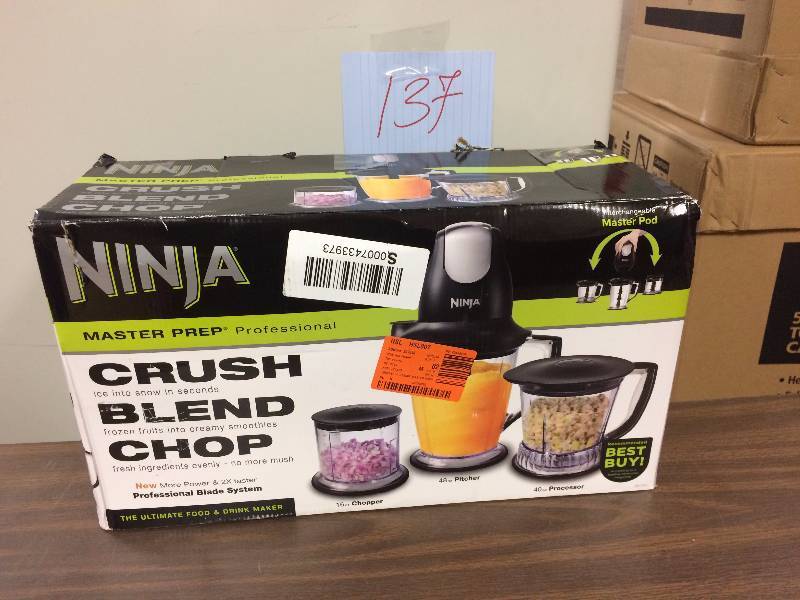 lot 137 image: Ninja Crush Blend Chop never used