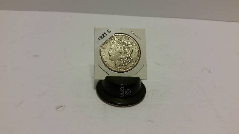 lot 205 image: 1921 S (San Francisco Mint) Morgan Silver Dollar