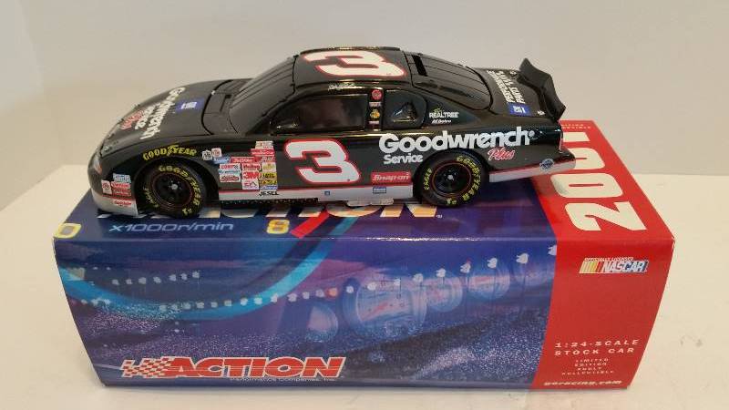 lot 217 image: Action Racing Collectibles 124th Scale #3 Dale Earnhardt GM Goodwrench Service Plus 2001 Chevrolet Monte Carlo