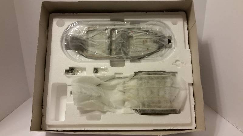 lot 140 image: Action Collectables 124th Scale Castaway Nitro Boat with trailer - New in Box