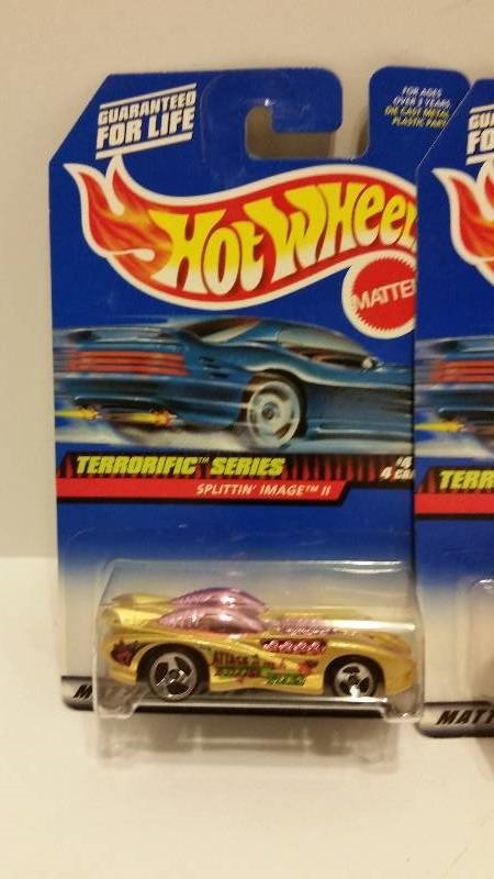 lot 251 image: Lot of (5) Matchbox 164th Scale Collectors Cars in Original Packaging - See Pictures and Descriptions for Style, Series and Type