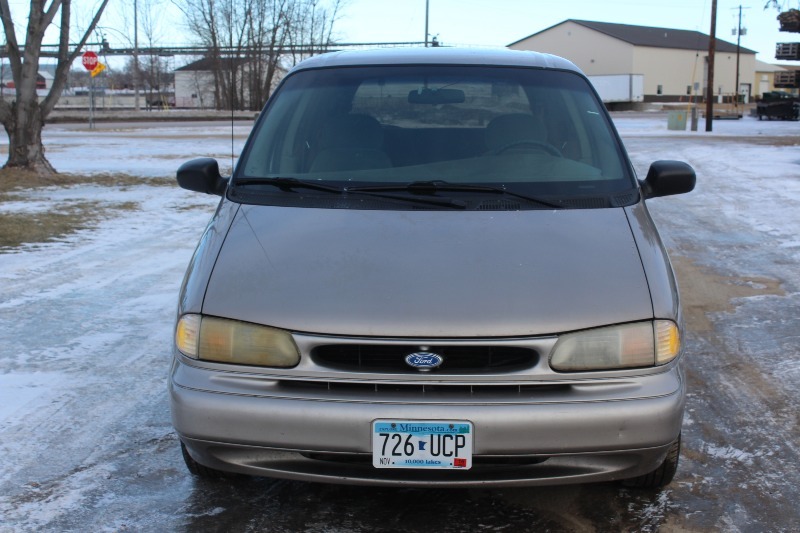 1996 Ford Windstar