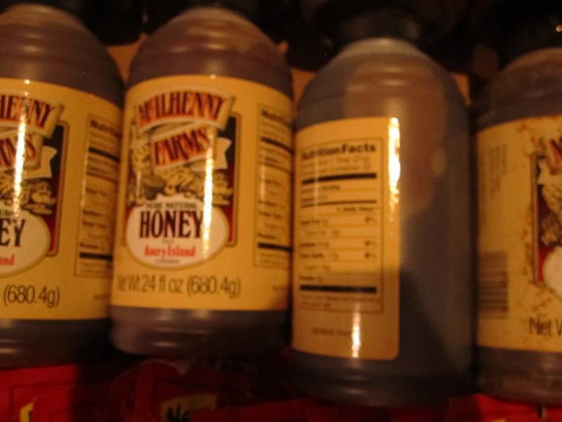 Lot of natural honey, chicken glaze...