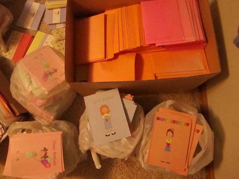 Huge value resale lot of greeting c...