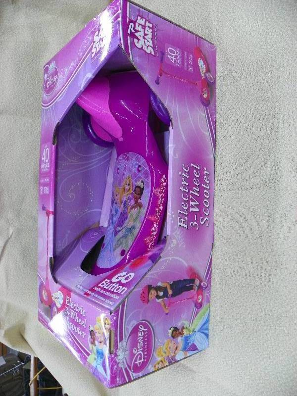Disney Princess Electric 3-wheel Scooter
