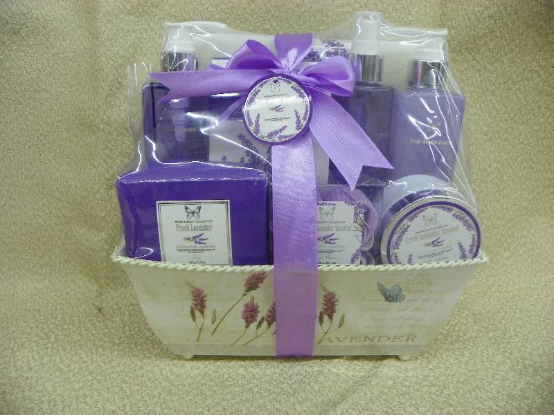 Lavendar Scented Bath Set
