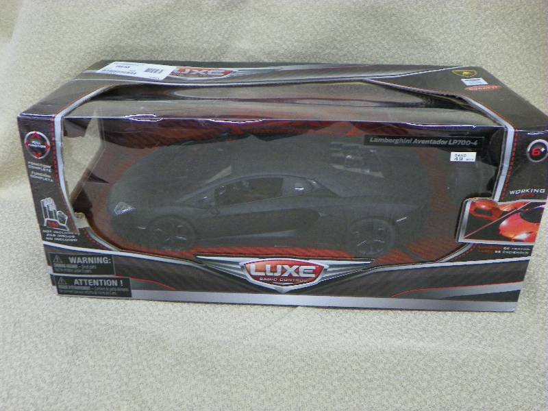 Luxe 114 Lamborghini Radio Control Car