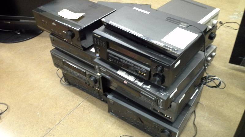 ReceiverDVDVCR Lot