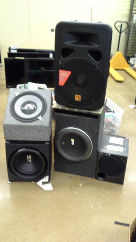 Speaker Lot
