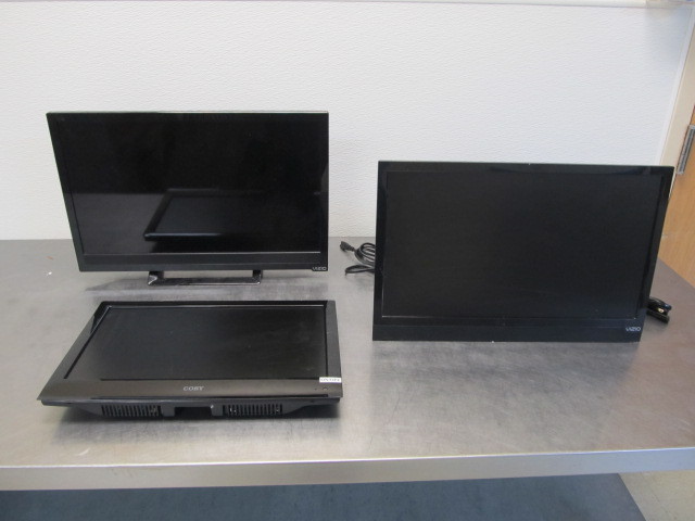 3 Working Flat Screen TVs