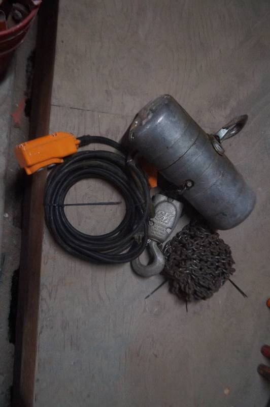 Electric Hoist
