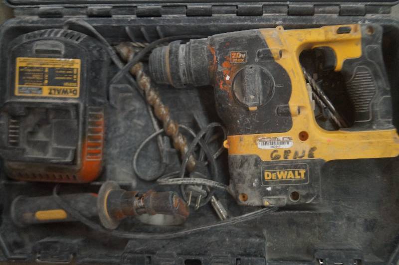 DeWalt Hammer Drill