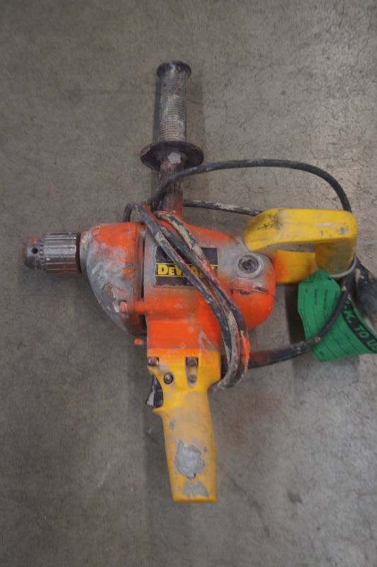 DeWalt Spade Handle Drill