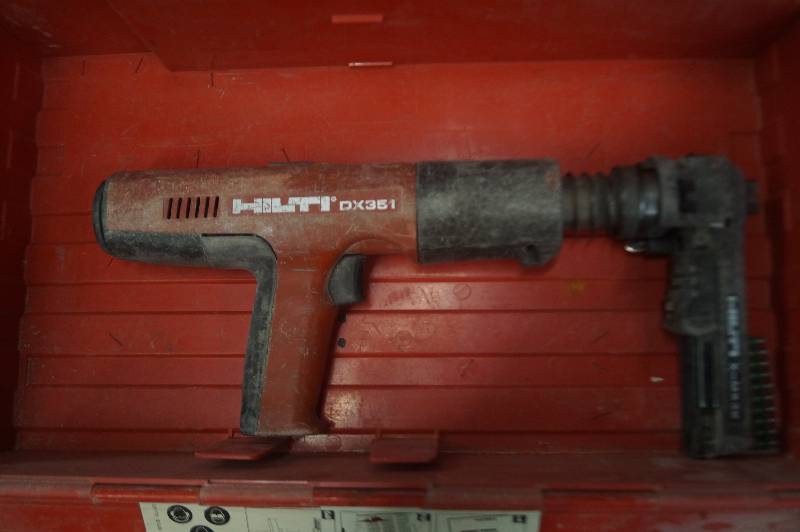 Hilti DX351 Powder Actuated Tool