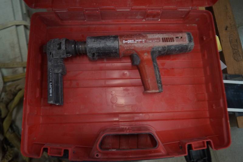 Hilti DX351 Powder Actuated Tool