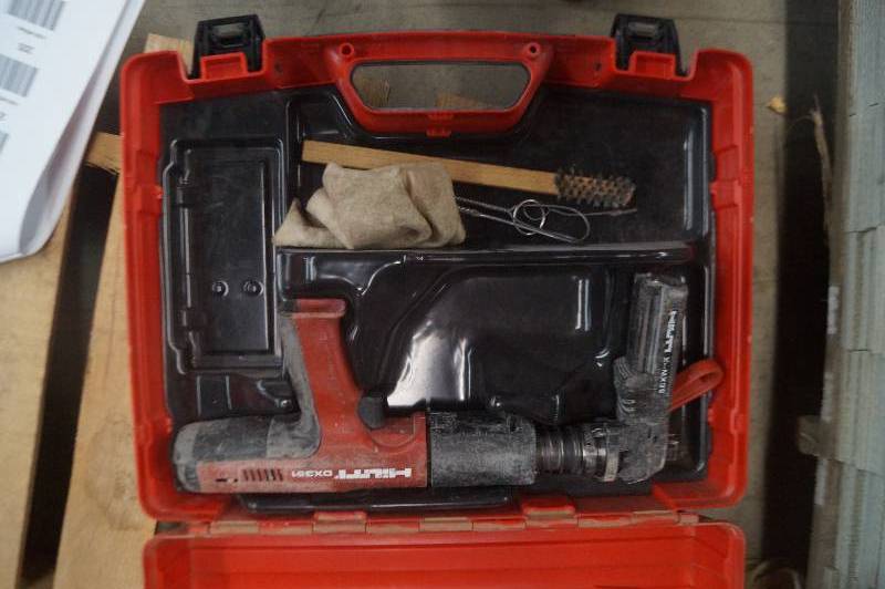 Hilti DX351 Powder Actuated Tool