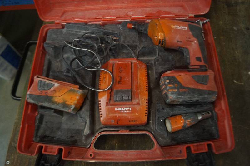 Hilti Drill