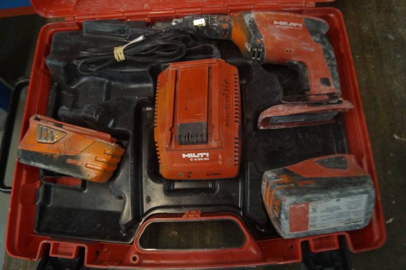 Hilti Drill
