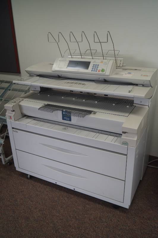 lot 1 image: Ricoh Aficio 470W PrinterCopier