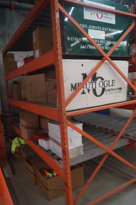 lot 18 image: Pallet Racking
