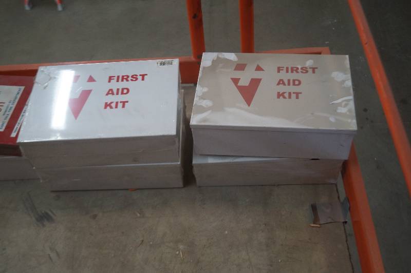 lot 22 image: First Aid Kits