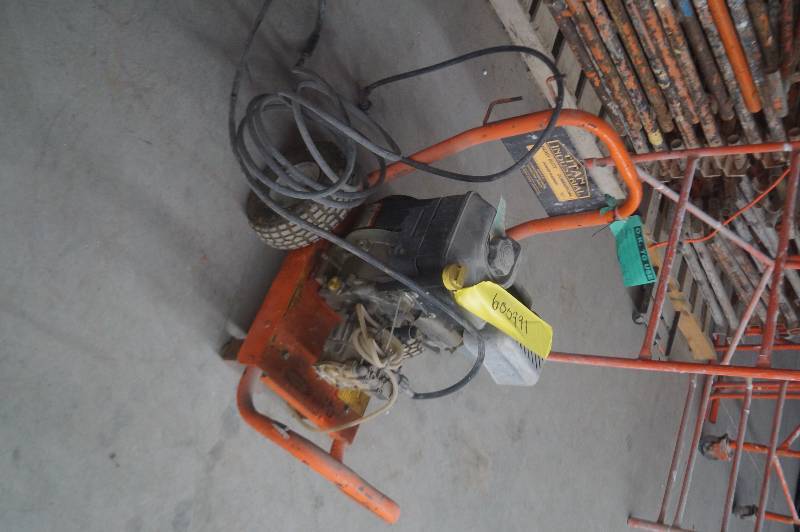 lot 85 image: Power Washer