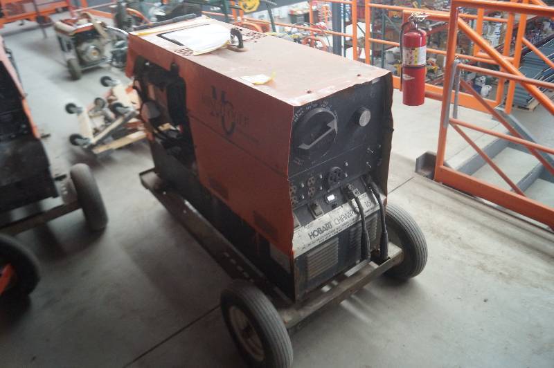 lot 91 image: Hobart Welder Generator