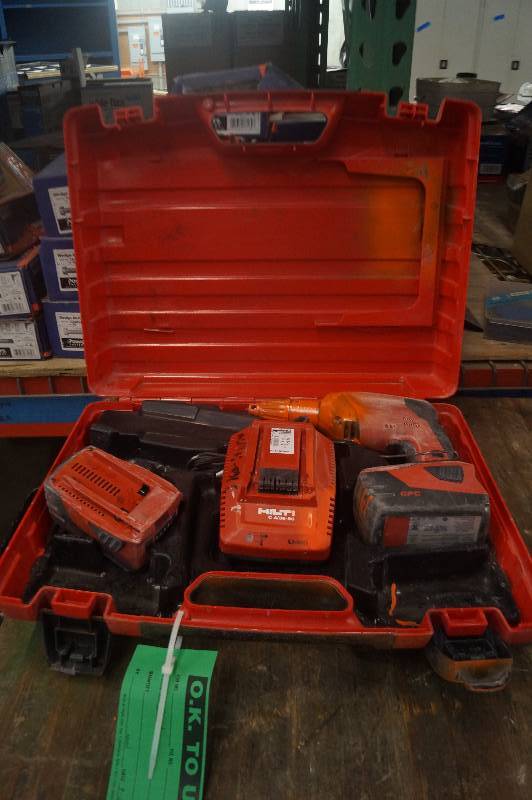 lot 102 image: Hilti Drill