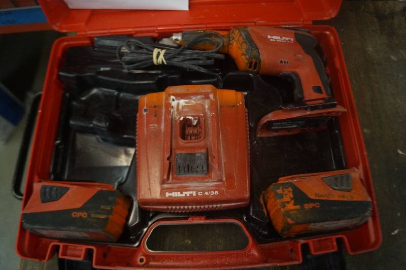 lot 116 image: Hilti Drill