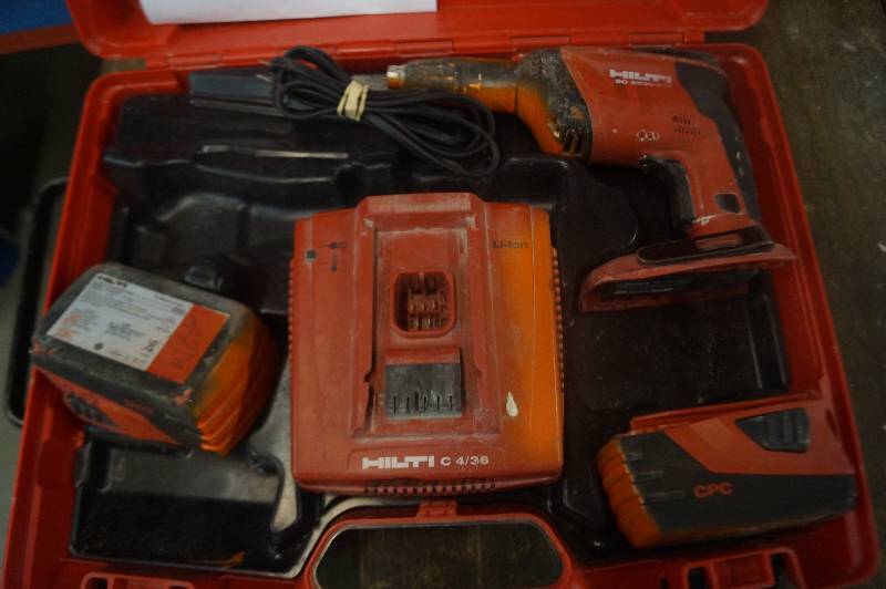 lot 119 image: Hilti Drill