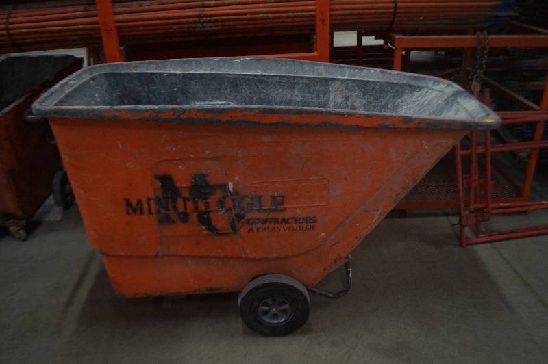 lot 154 image: Toter Tilt Truck