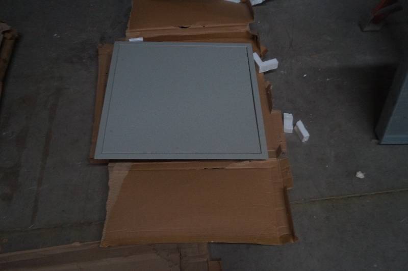lot 208 image: Access Panels