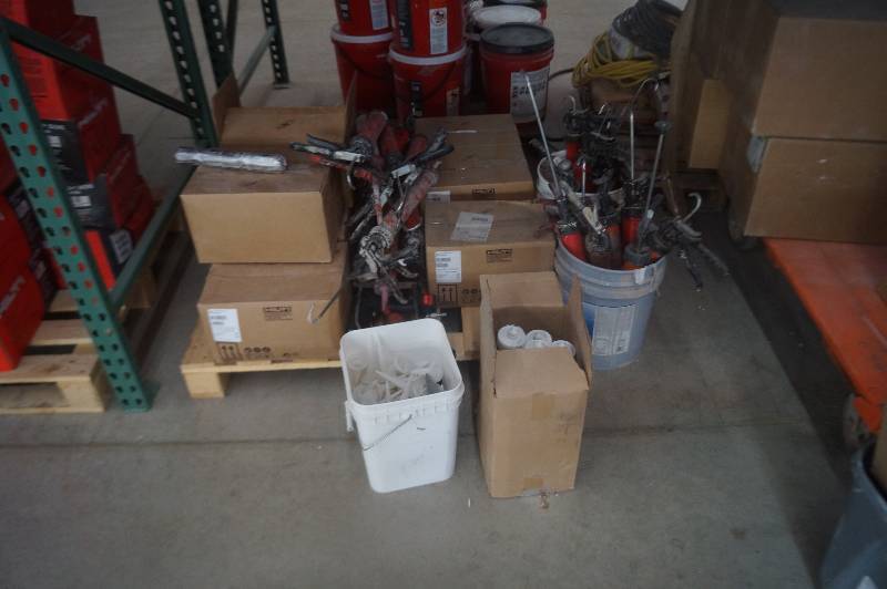 lot 244 image: Hilti Fireproof Sealant & Caulking Guns