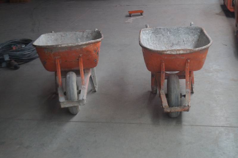 lot 32 image: Wheelbarrows