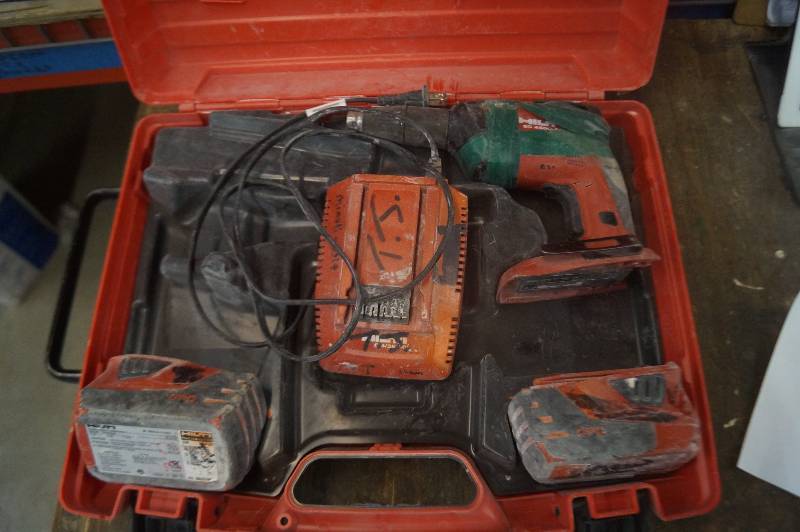 lot 107 image: Hilti Drill