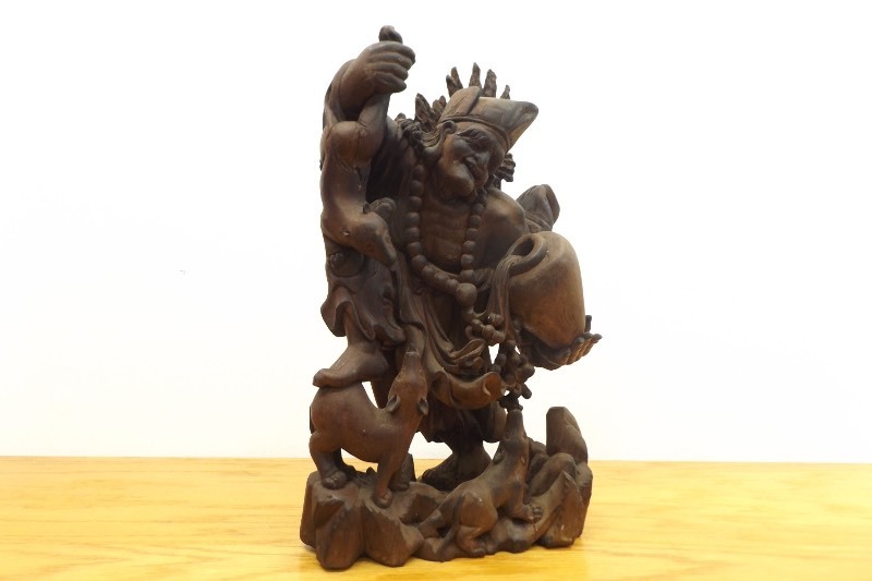 Antique 16 Tall VERY DETAILED Asian Wood Carved Statue