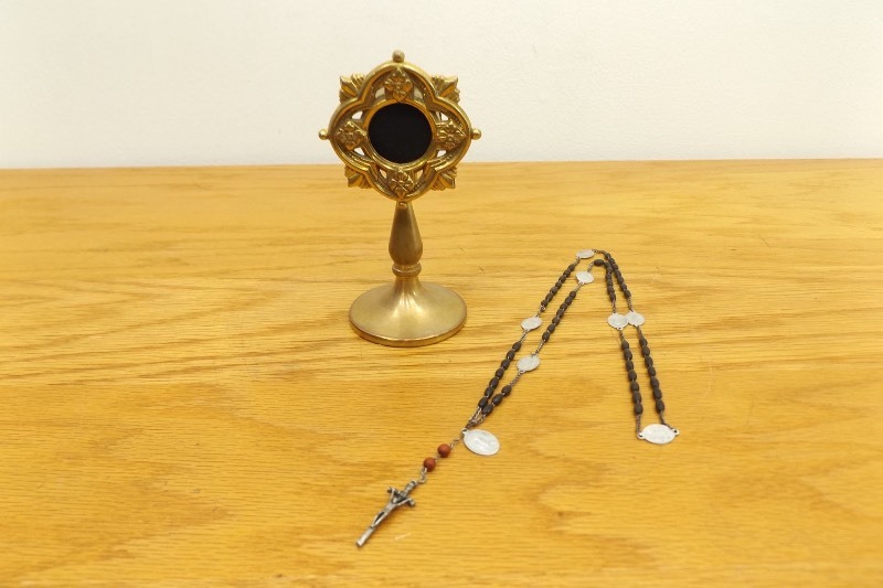 Small 7 Brass Catholic Monstrance Reliquary Luna Holder and Rosary