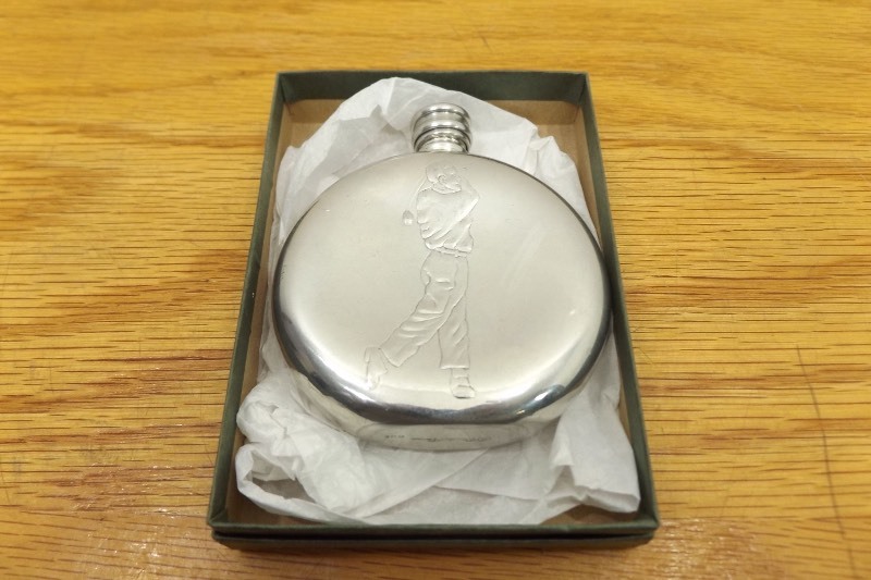 Vintage 6 Ounce Golf Themed Pinder Bros. Silver Metal Flask
