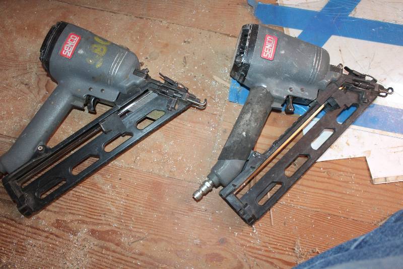 lot 13 image: Lot of (2) Senco Nail Guns