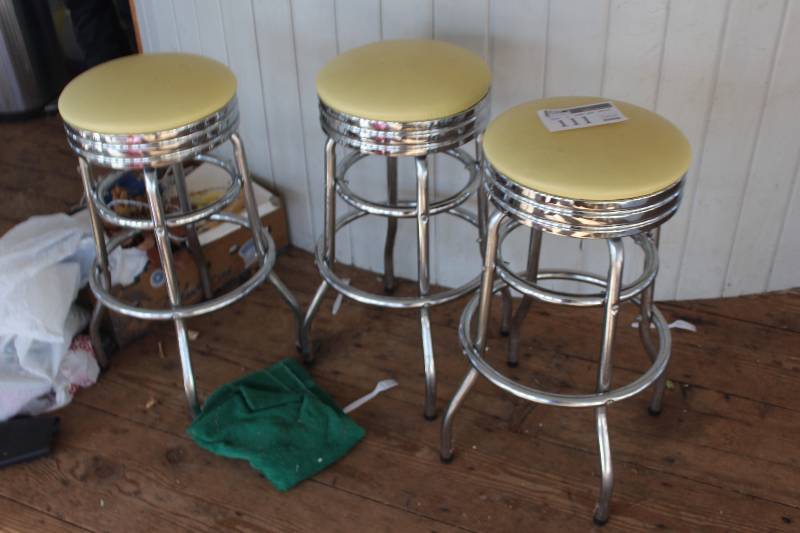 lot 111 image: Lot of (3) Bar Stools