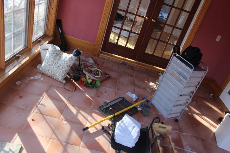 lot 123 image: Room Lot Includes Cart, Lamp, Tools, And More