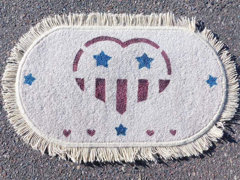 2x3 Hand Painted Small Fringed Oval Rug