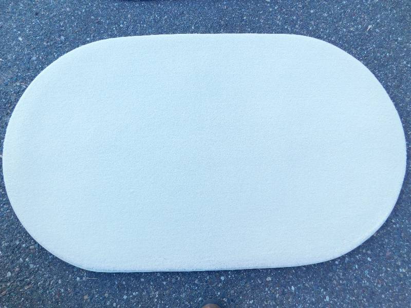 2 Blank 2.5x4 Oval Rugs