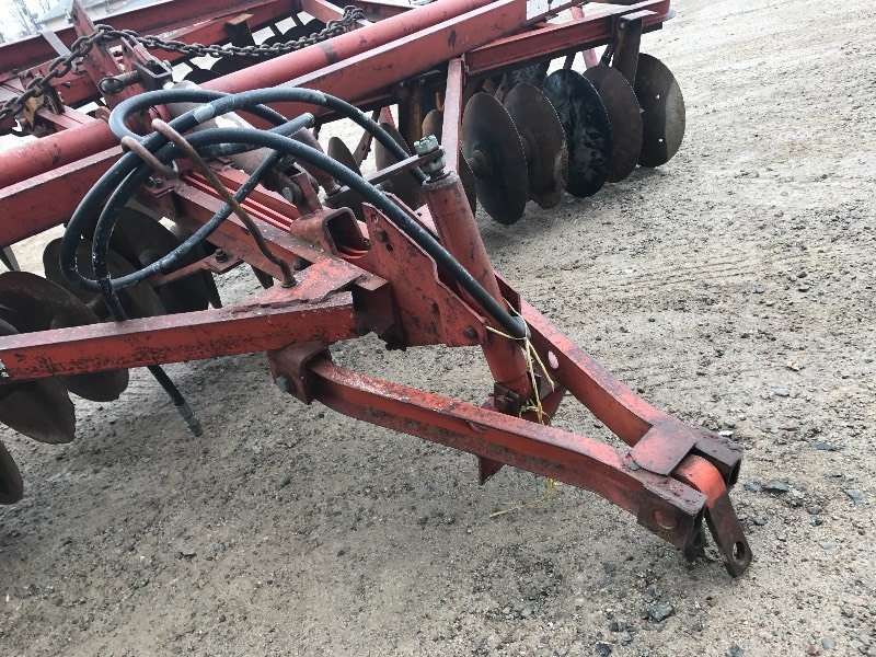 Kewanee 12ft Farm Disc Loretto Equipment 328 KBID