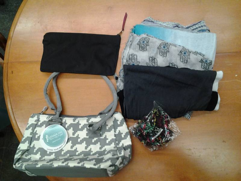 Initials, Inc. Hand Bag, Pin, 4-Fashion Scarves